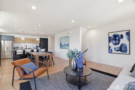 3646 Greenwood Avenue N Seattle WA 98103