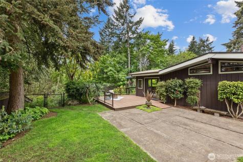 518 N 175th Street Shoreline WA 98133
