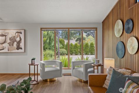 518 N 175th Street Shoreline WA 98133
