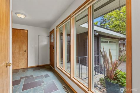 518 N 175th Street Shoreline WA 98133