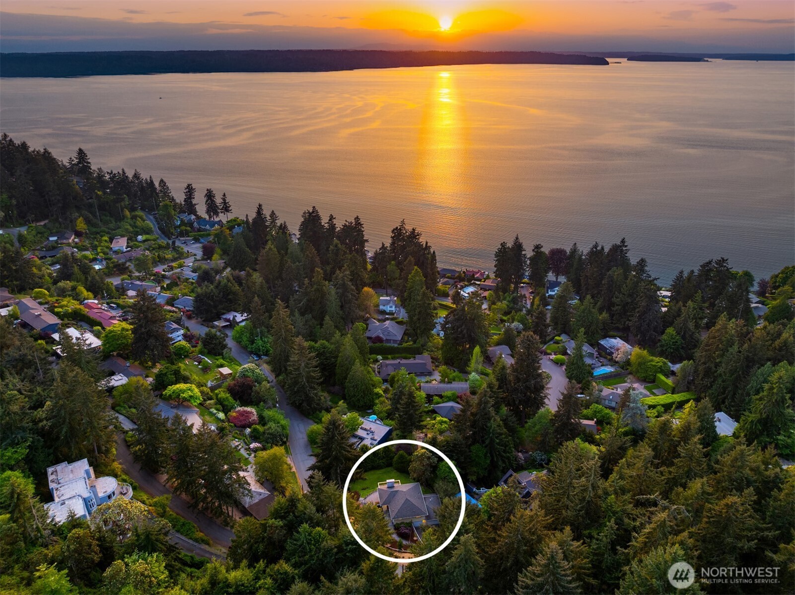 16311 25th Avenue SW Burien WA 98166