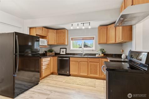 20229 148th Avenue SE Kent WA 98042