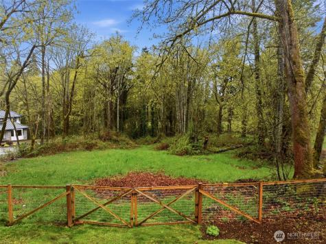 20229 148th Avenue SE Kent WA 98042