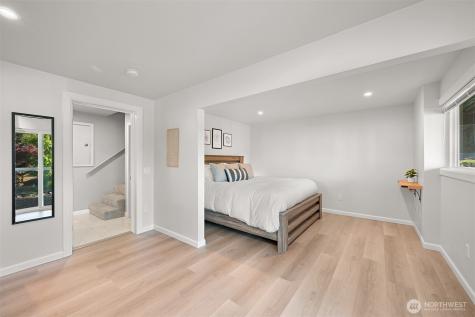 49 N Point Drive Bellingham WA 98229