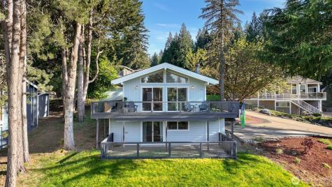 49 N Point Drive Bellingham WA 98229