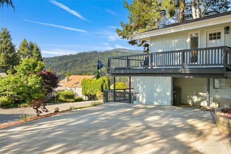 49 N Point Drive Bellingham WA 98229