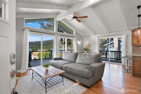 49 N Point Drive Bellingham WA 98229