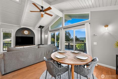 49 N Point Drive Bellingham WA 98229