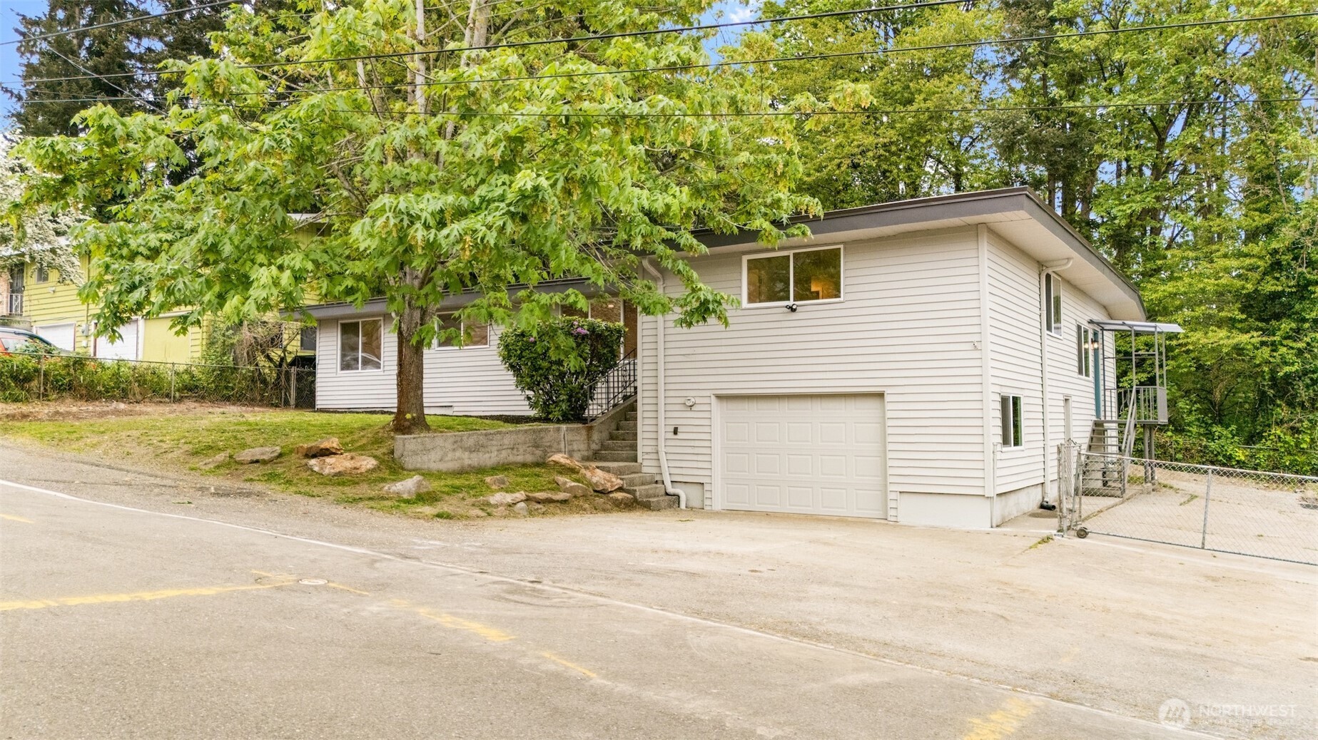 12914 76th Avenue S Seattle WA 98178