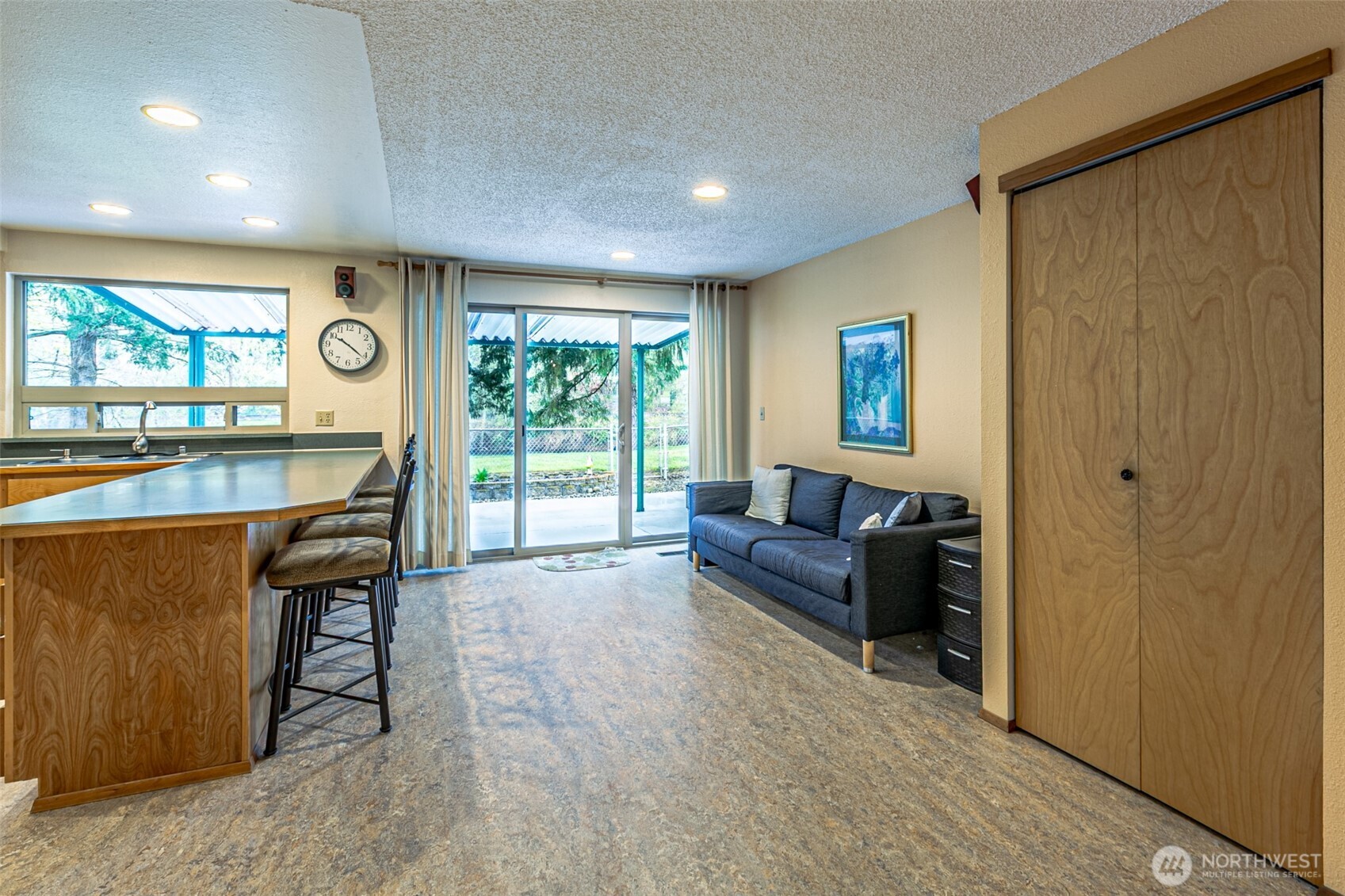 1808 Riverview Drive NE Auburn WA 98002