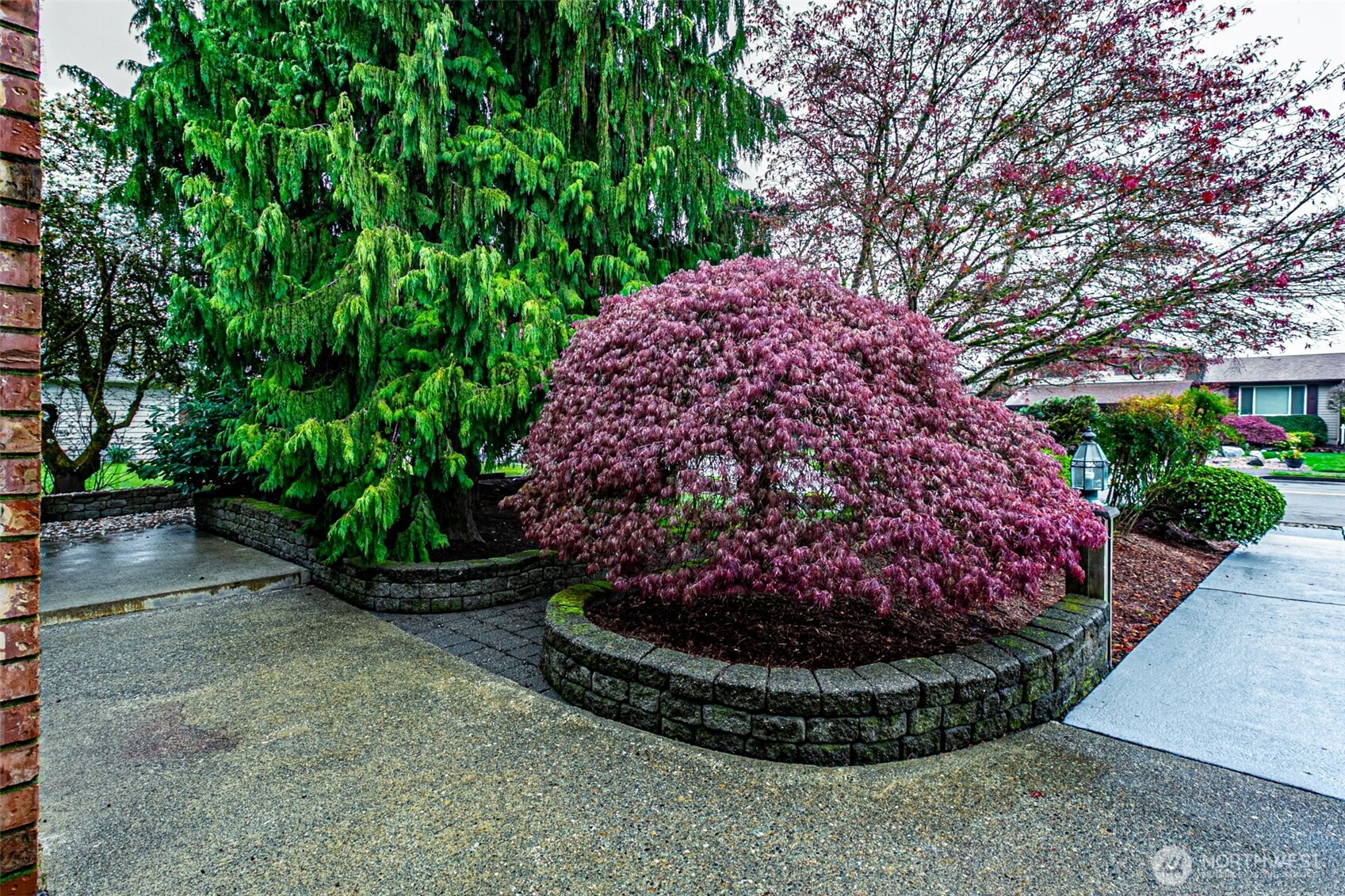 1808 Riverview Drive NE Auburn WA 98002