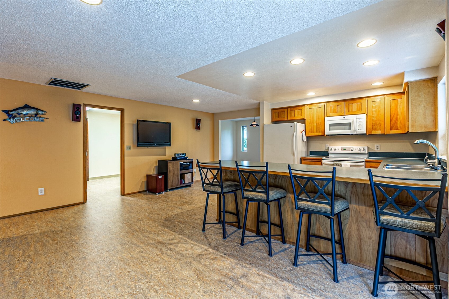 1808 Riverview Drive NE Auburn WA 98002
