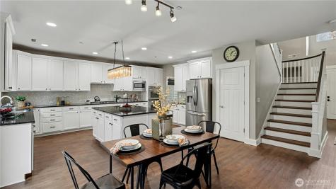 15549 SE 160th Place Renton WA 98058