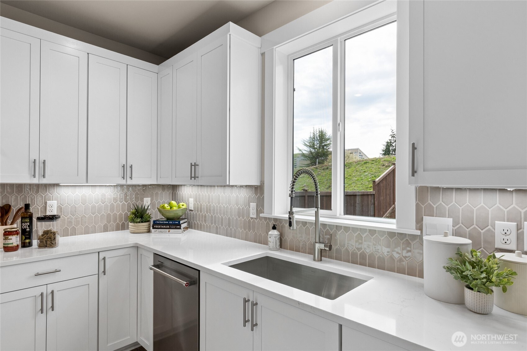 23712 SE 49th Street Issaquah WA 98029