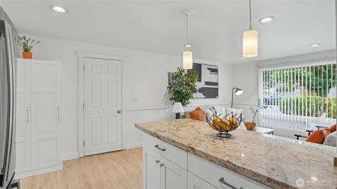 3401 NE 8th Street Renton WA 98056