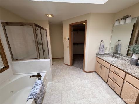 14819 SE 66th Street Bellevue WA 98006
