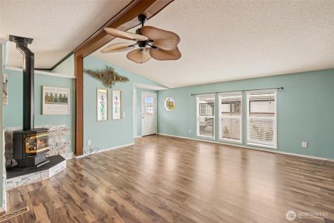 325 N 5th Avenue Sequim WA 98382