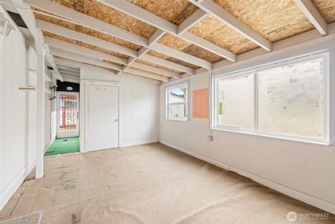 325 N 5th Avenue Sequim WA 98382