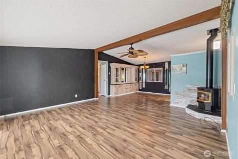 325 N 5th Avenue Sequim WA 98382