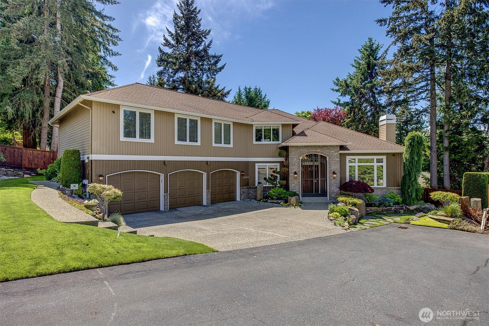 10523 NE 118th Lane Kirkland WA 98034
