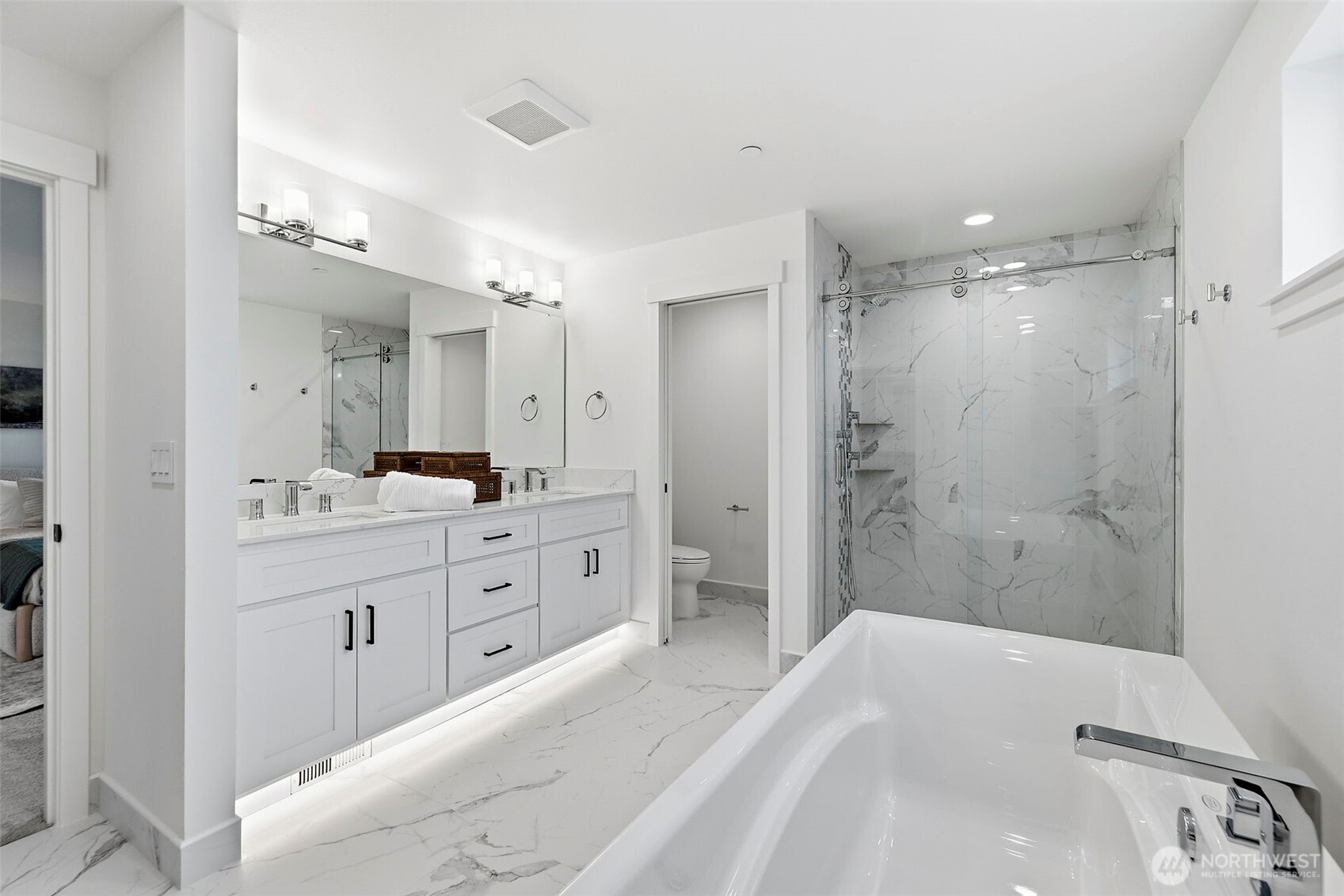 23706 84th Avenue W Edmonds WA 98026