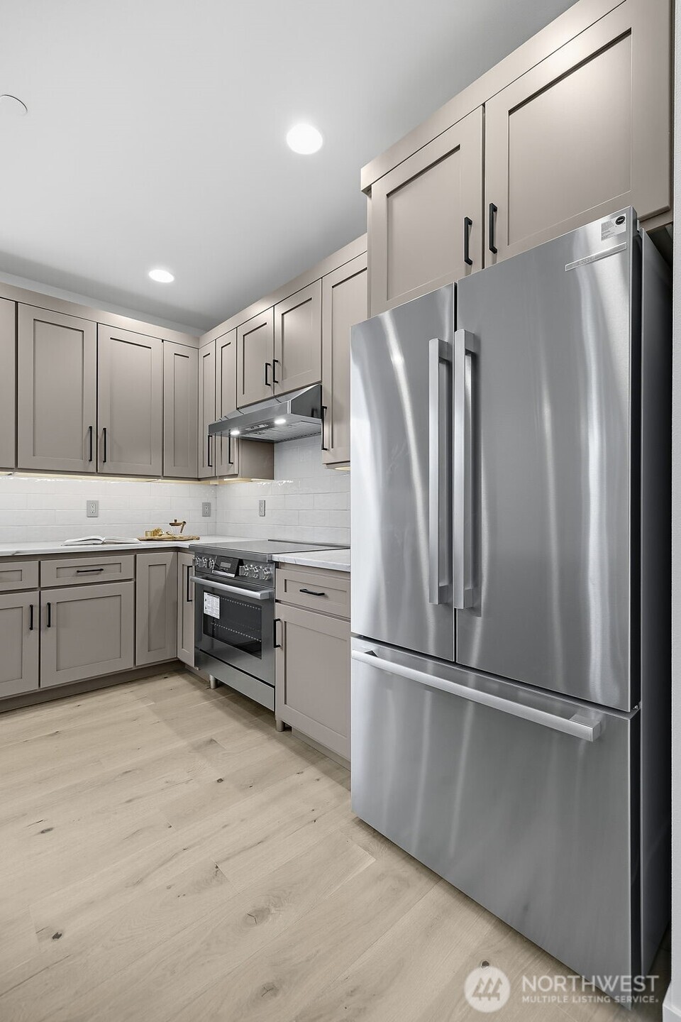 23706 84th Avenue W Edmonds WA 98026