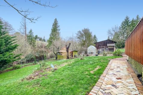 9715 162nd Street SE Snohomish WA 98296