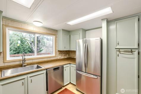 9715 162nd Street SE Snohomish WA 98296