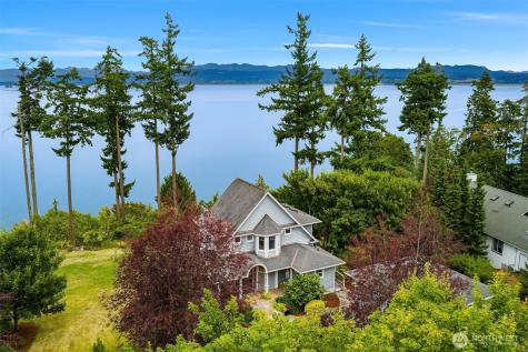 715 Tillicum Way Camano Island WA 98282