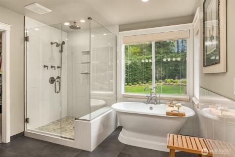 15050 225th Avenue NE Woodinville WA 98077
