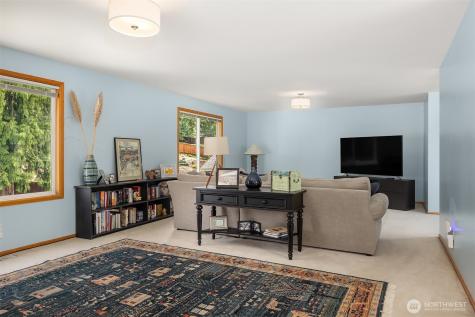 15050 225th Avenue NE Woodinville WA 98077