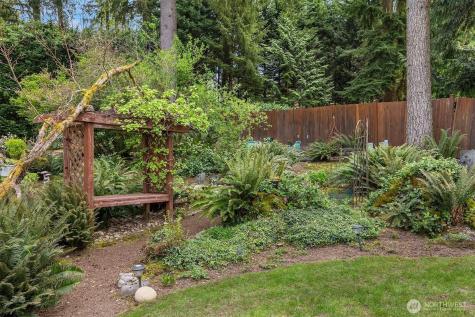 15050 225th Avenue NE Woodinville WA 98077