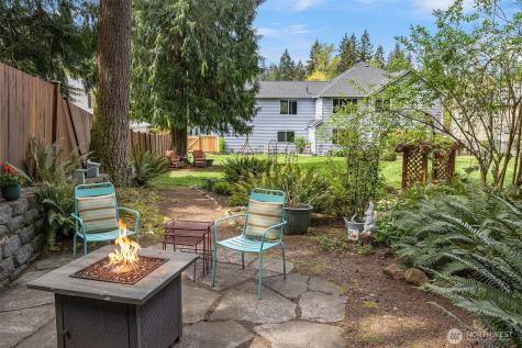 15050 225th Avenue NE Woodinville WA 98077