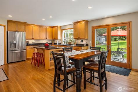 15050 225th Avenue NE Woodinville WA 98077
