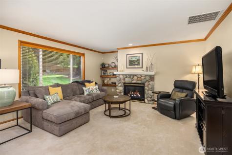 15050 225th Avenue NE Woodinville WA 98077