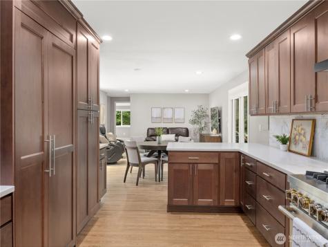 15245 260th Avenue SE Issaquah WA 98027