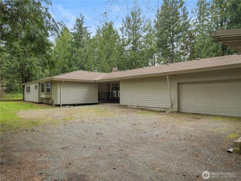15245 260th Avenue SE Issaquah WA 98027