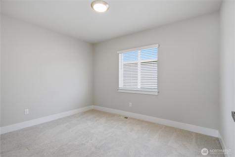 6302 SW 206th Place Lynnwood WA 98036