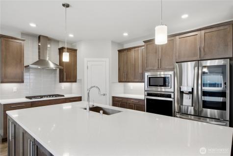 6302 SW 206th Place Lynnwood WA 98036