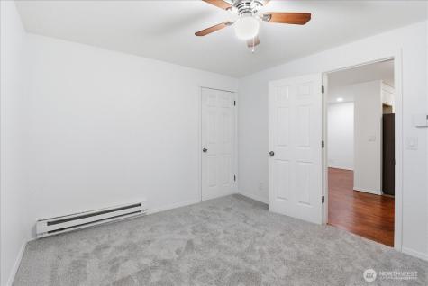4404 SE 3rd Place Renton WA 98059