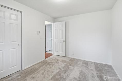 4404 SE 3rd Place Renton WA 98059