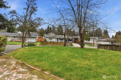 4404 SE 3rd Place Renton WA 98059