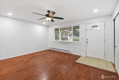 4404 SE 3rd Place Renton WA 98059