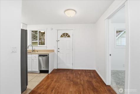 4404 SE 3rd Place Renton WA 98059