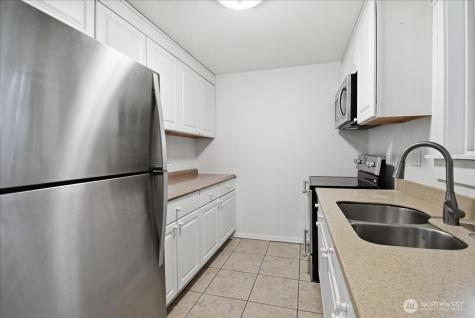 4404 SE 3rd Place Renton WA 98059