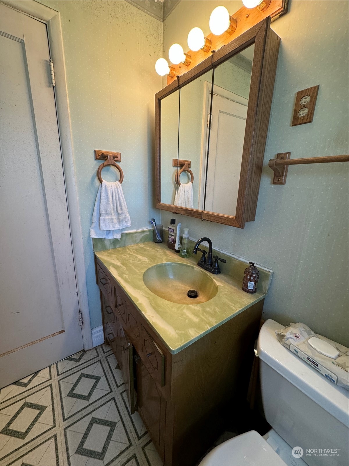 1301 Browns Point Boulevard Tacoma WA 98422