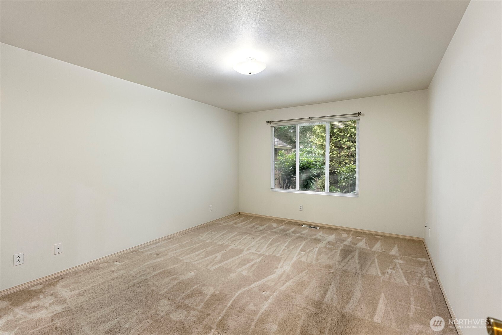 9738 Sea Isle Lane NW Silverdale WA 98383