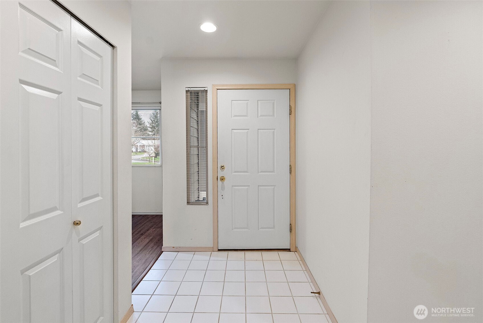 9738 Sea Isle Lane NW Silverdale WA 98383