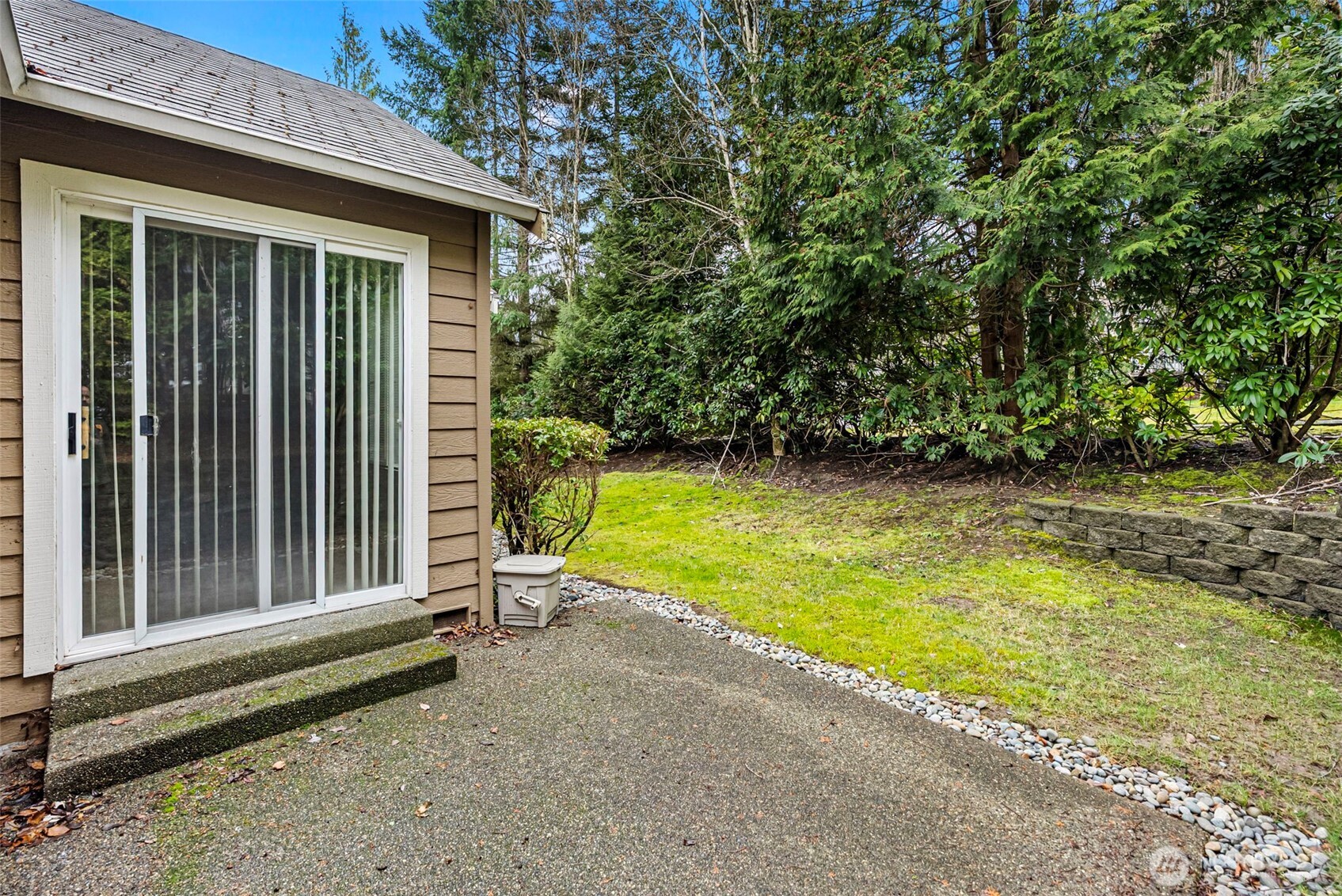 9738 Sea Isle Lane NW Silverdale WA 98383