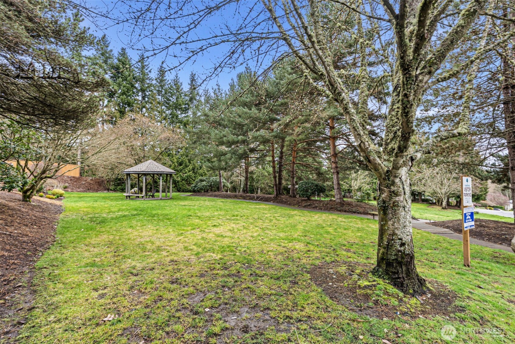 9738 Sea Isle Lane NW Silverdale WA 98383